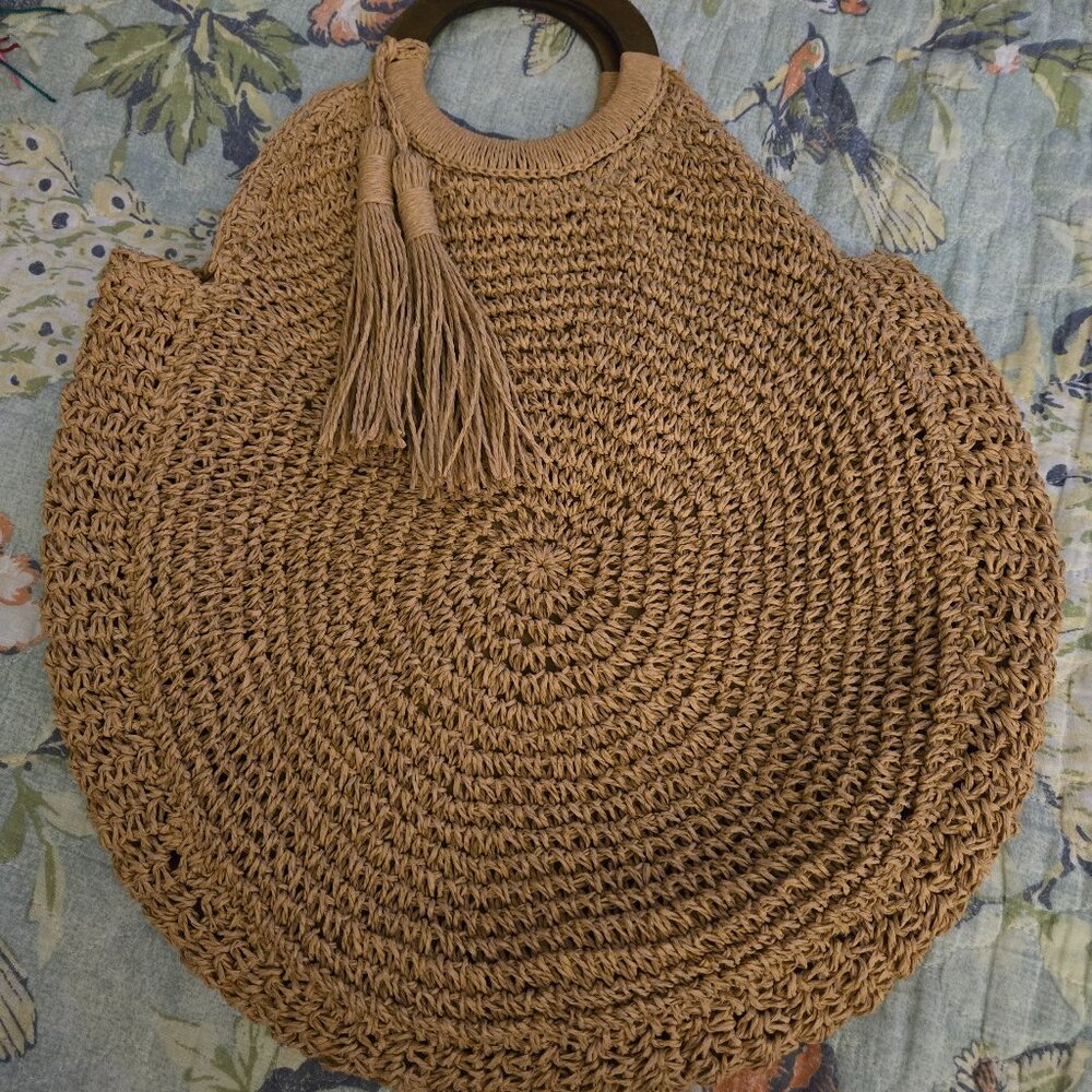 Paper Straw Scallop Tote Women's Brown